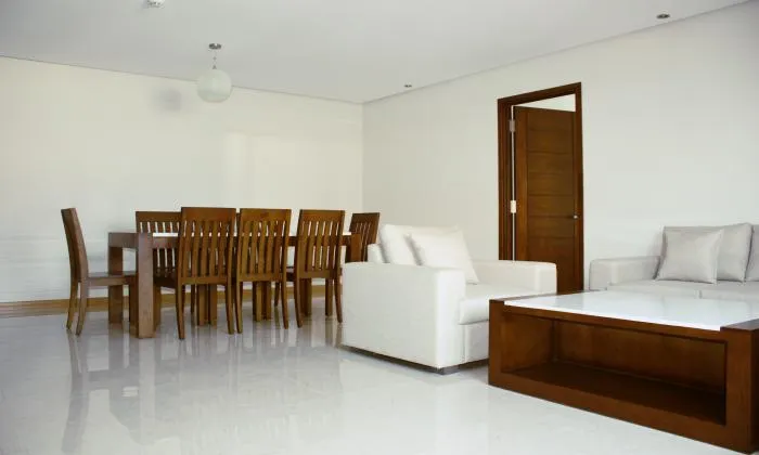 Good Size 3 Beds Serviced Apartment For Rent Phu Nhuan HCMC 125sqm 1,000 USD/month